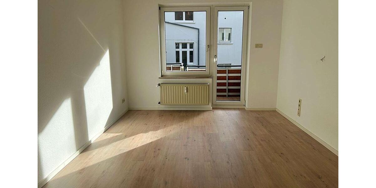 Etagenwohnung Hagen - 2 Zimmer, 86 m&sup2;, 470&euro; | Angebot:26455643