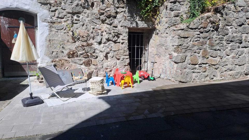 Erdgeschoßwohnung Windischeschenbach - 3 Zimmer, 60 m&sup2;, 535&euro; | Angebot:25869146