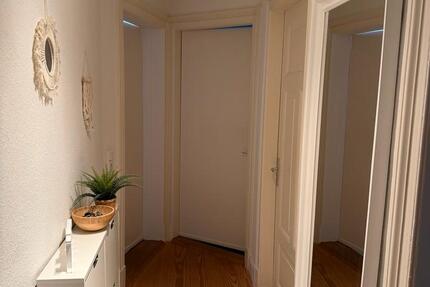 WG-Zimmer 2er-WG 11,5qm Balkon und Wohnzimmer 3 zimmer