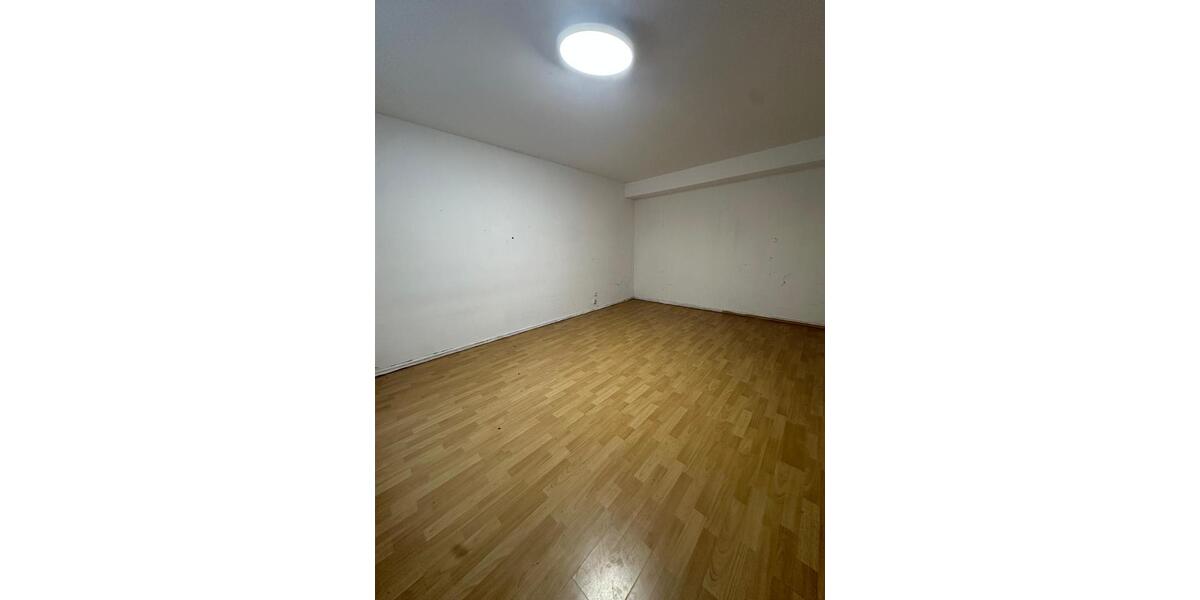 Etagenwohnung Wuppertal Cronenberg - 1 Zimmer, 35 m&sup2;, 320&euro; | Angebot:24792868