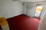 Wohnen auf Zeit Geldersheim - 8 Zimmer, 150 m&sup2;, 350&euro; | Angebot:26303500