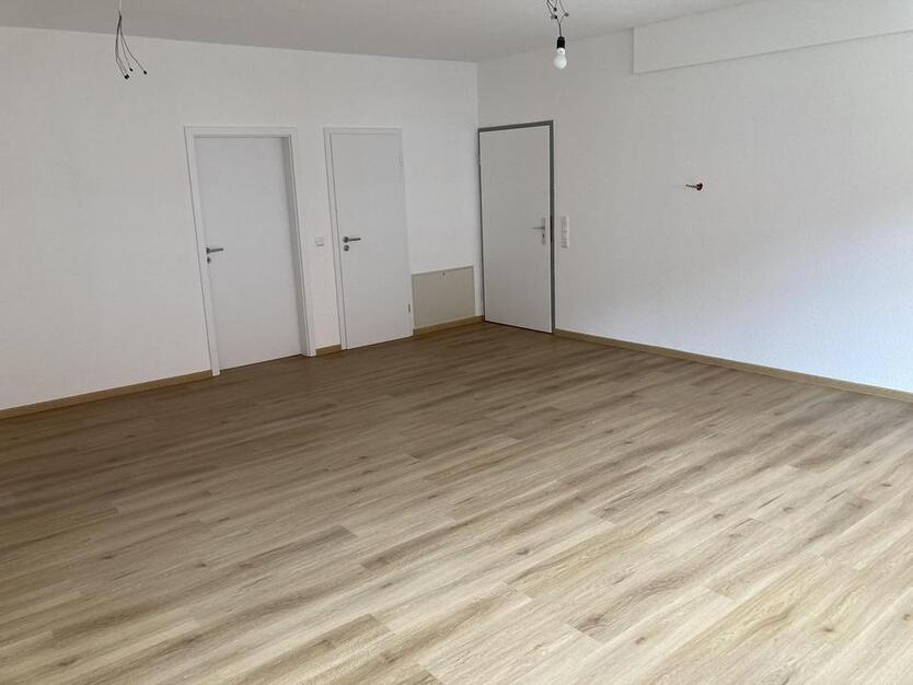 Moderne helle 1-Zimmer-Wohnung im Herzen von Obernburg zimmer