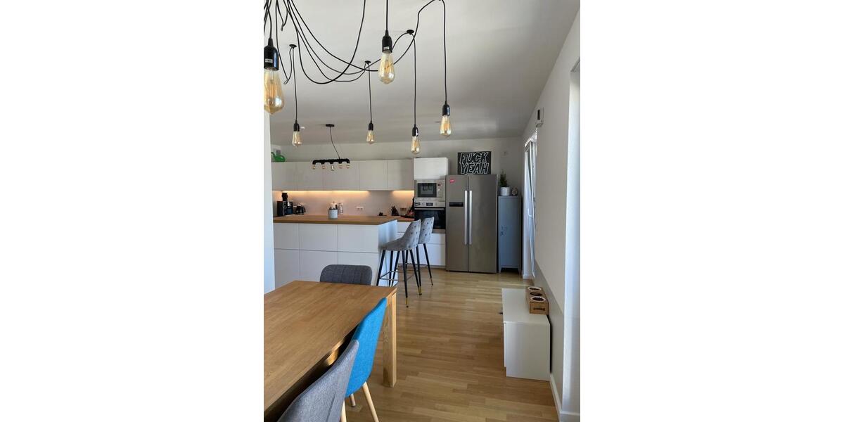Etagenwohnung Ludwigshafen am Rhein - 5 Zimmer, 150 m&sup2;, 2.050&euro; | Angebot:24818847