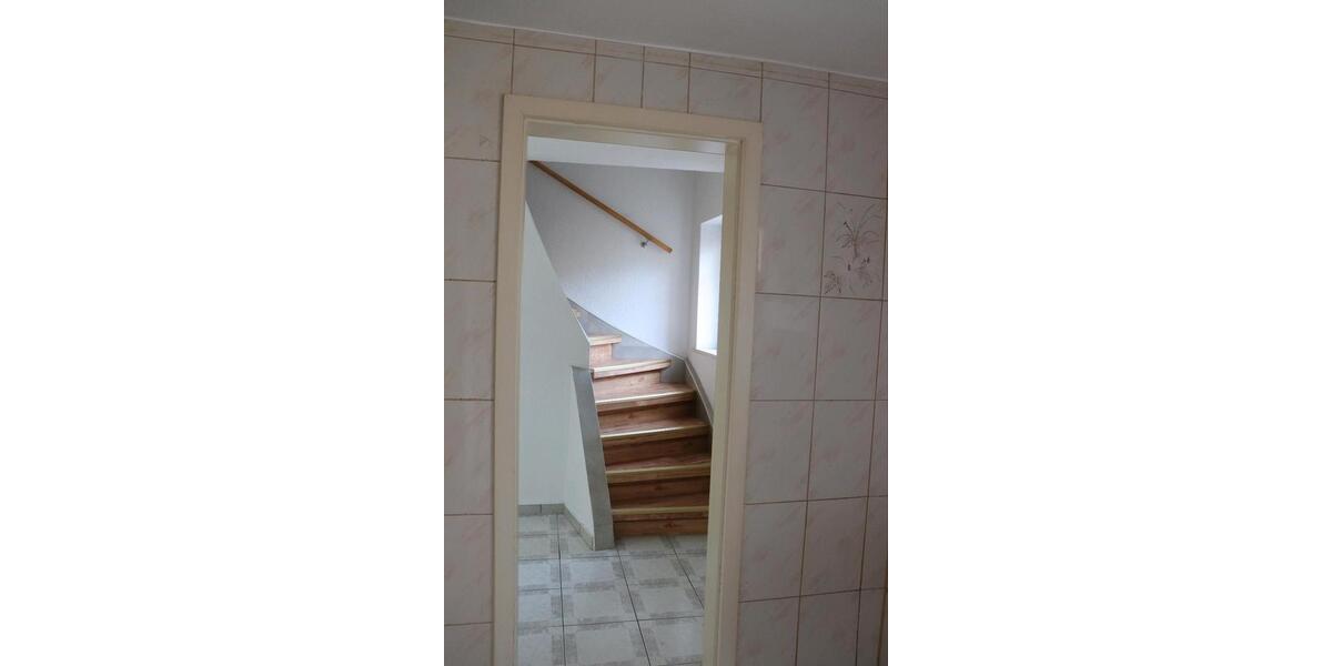 Reihenhaus Uebigau-Wahrenbrück Wahrenbrück - 5 Zimmer, 150 m&sup2;, 850&euro; | Angebot:24362608