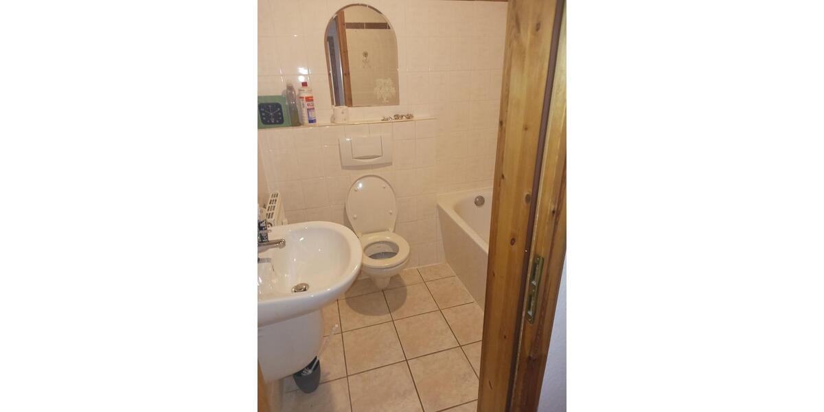 Etagenwohnung Huy - 2 Zimmer, 43 m&sup2;, 245&euro; | Angebot:26663981