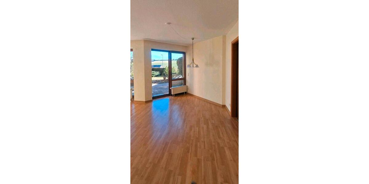 Erdgeschoßwohnung Ostelsheim - 2 Zimmer, 48 m&sup2;, 800&euro; | Angebot:26018592