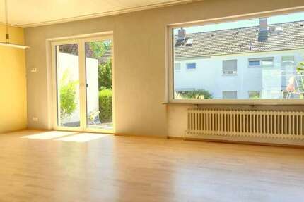 Haus zum Mieten in Wiesbaden Nordenstadt 2.350 € 138 m²