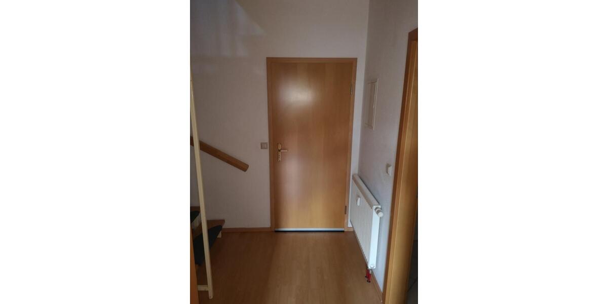 Maisonettenwohnung Querfurt - 3 Zimmer, 82 m&sup2;, 550&euro; | Angebot:22353747
