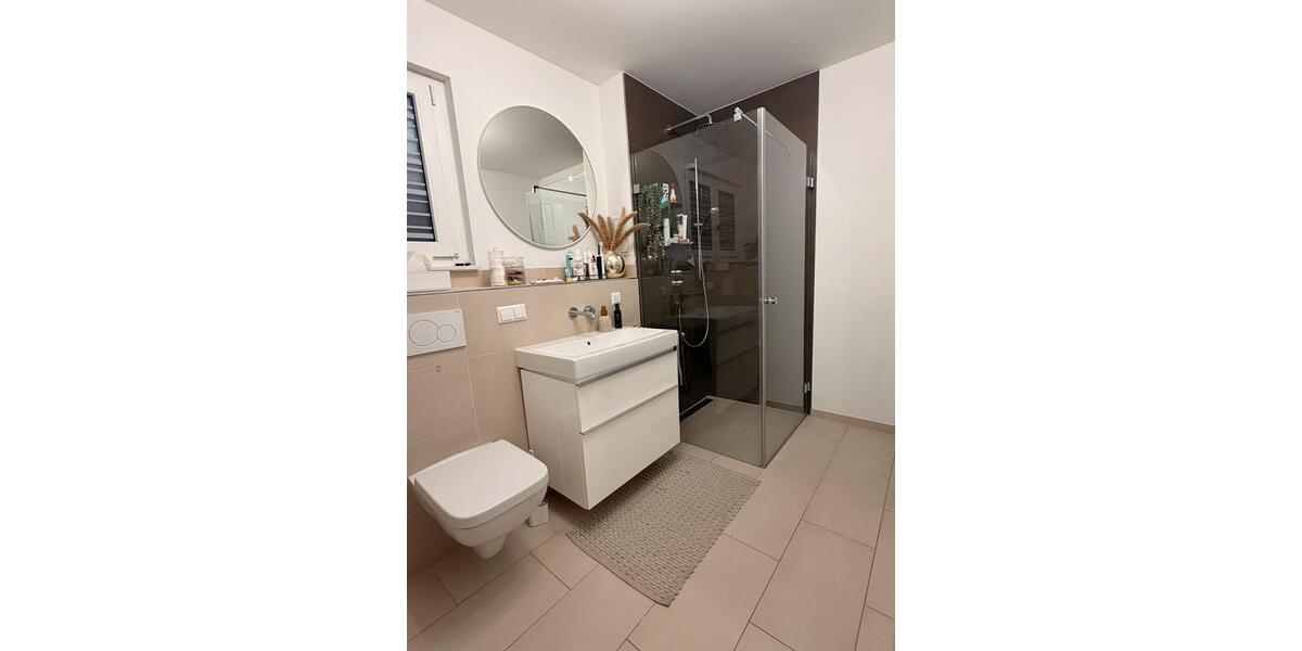 Einfamilienhaus Stutensee - 4 Zimmer, 129 m&sup2;, 1.950&euro; | Angebot:25354002