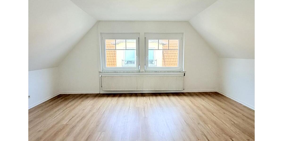 Einfamilienhaus Heide - 3.5 Zimmer, 107 m&sup2;, 1.200&euro; | Angebot:26378521