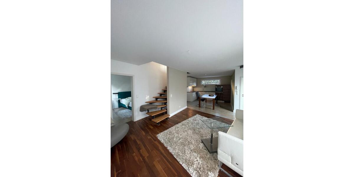 Wohnen auf Zeit Darmstadt - 4 Zimmer, 92 m&sup2;, 830&euro; | Angebot:24362935