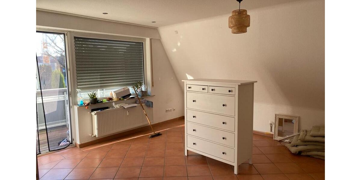Frauen WG Bornheim 1 zimmer