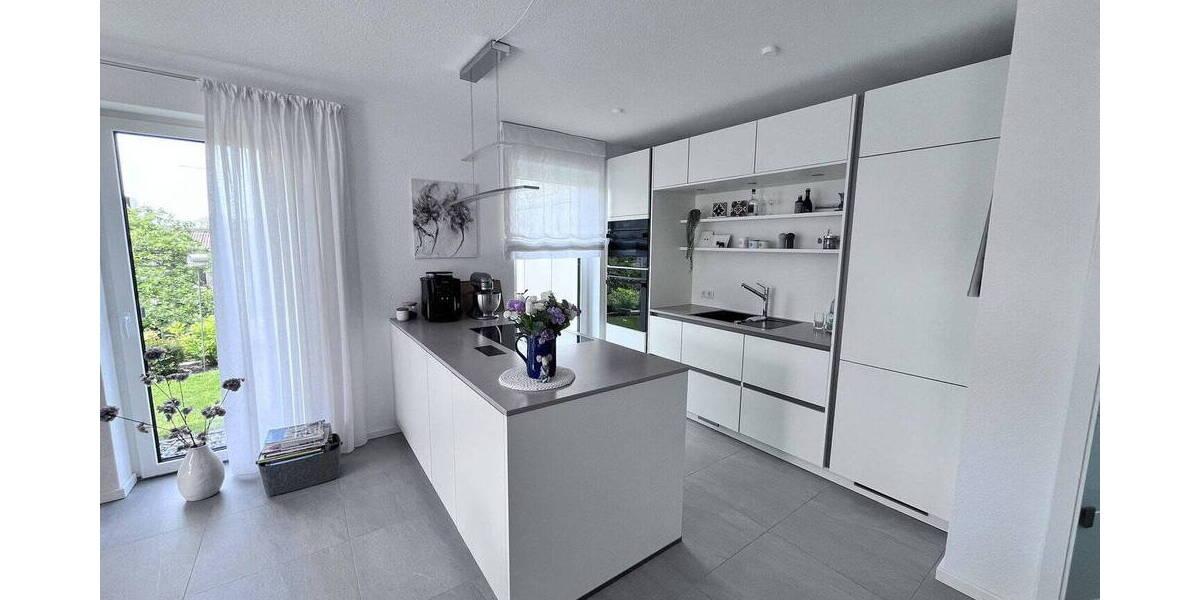 Doppelhaushälfte Detmold Hiddesen - 4 Zimmer, 128 m&sup2;, 1.892&euro; | Angebot:26765364