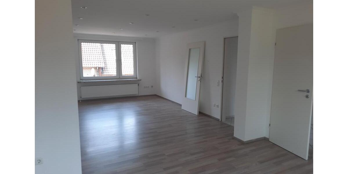 Etagenwohnung Nienhagen - 3.5 Zimmer, 83 m&sup2;, 850&euro; | Angebot:23835964