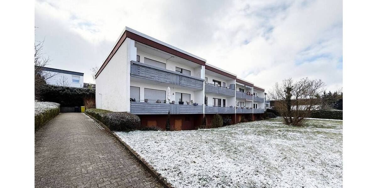 Etagenwohnung Villingen-Schwenningen Villingen - 3 Zimmer, 90 m&sup2;, 740&euro; | Angebot:26026329