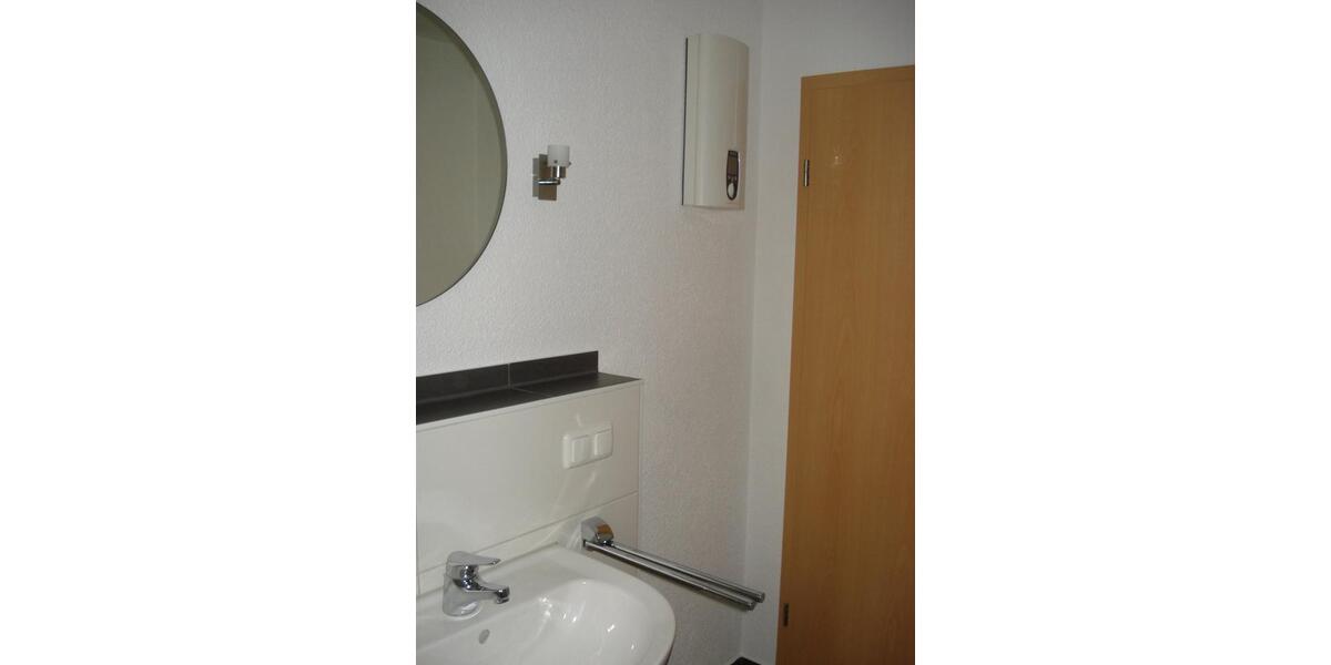 Erdgeschoßwohnung Kaulsdorf - 2 Zimmer, 52 m&sup2;, 300&euro; | Angebot:26355972