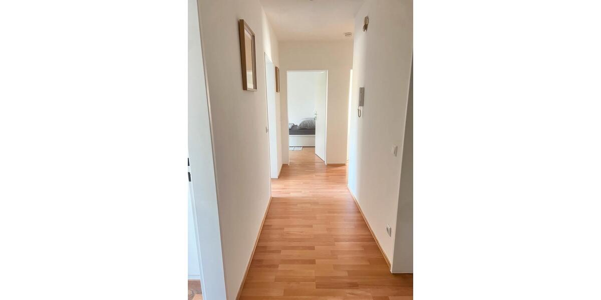 Erdgeschoßwohnung Troisdorf Bergheim - 3 Zimmer, 80 m&sup2;, 1.550&euro; | Angebot:26001872