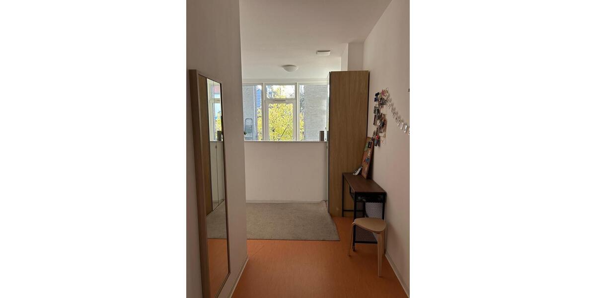 Wohnen auf Zeit Bielefeld - 1 Zimmer, 67 m&sup2;, 391&euro; | Angebot:25922906