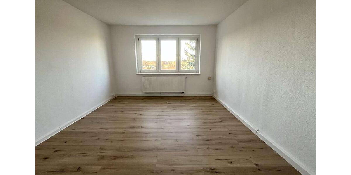 Dachgeschoßwohnung Hainichen - 3 Zimmer, 58 m&sup2;, 298&euro; | Angebot:23907874