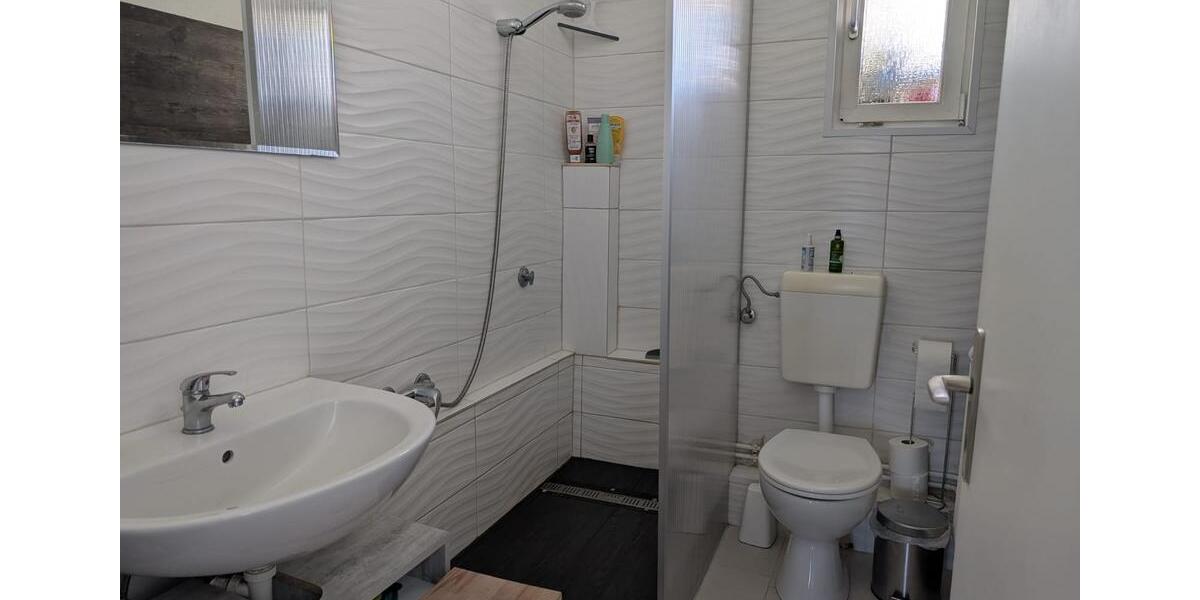 Große Wohnung DG- Waterloo- Hildesheim 3 zimmer