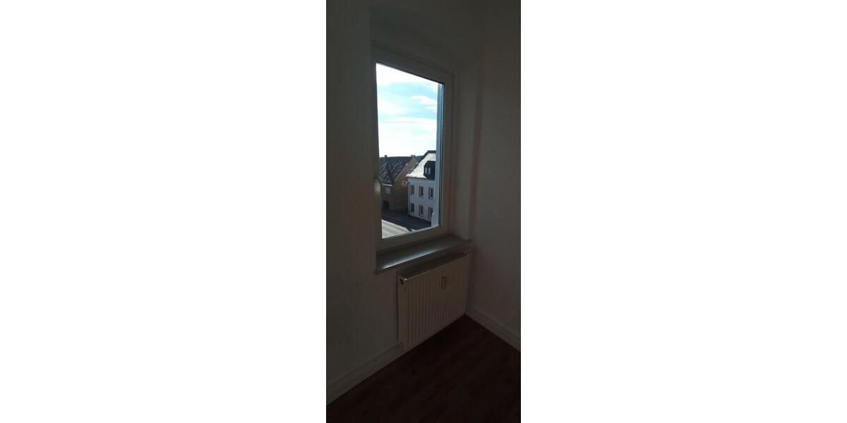 Etagenwohnung Geringswalde - 4 Zimmer, 88 m&sup2;, 520&euro; | Angebot:26508544