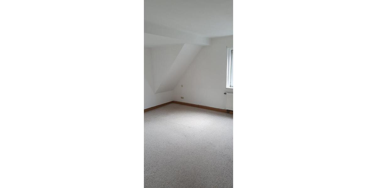 Etagenwohnung Auerbach - 3 Zimmer, 68 m&sup2;, 340&euro; | Angebot:24727233