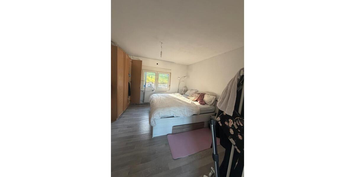 Mehrfamilienhaus, Wohnhaus Marienheide - 4 Zimmer, 85 m&sup2;, 1.300&euro; | Angebot:26397444