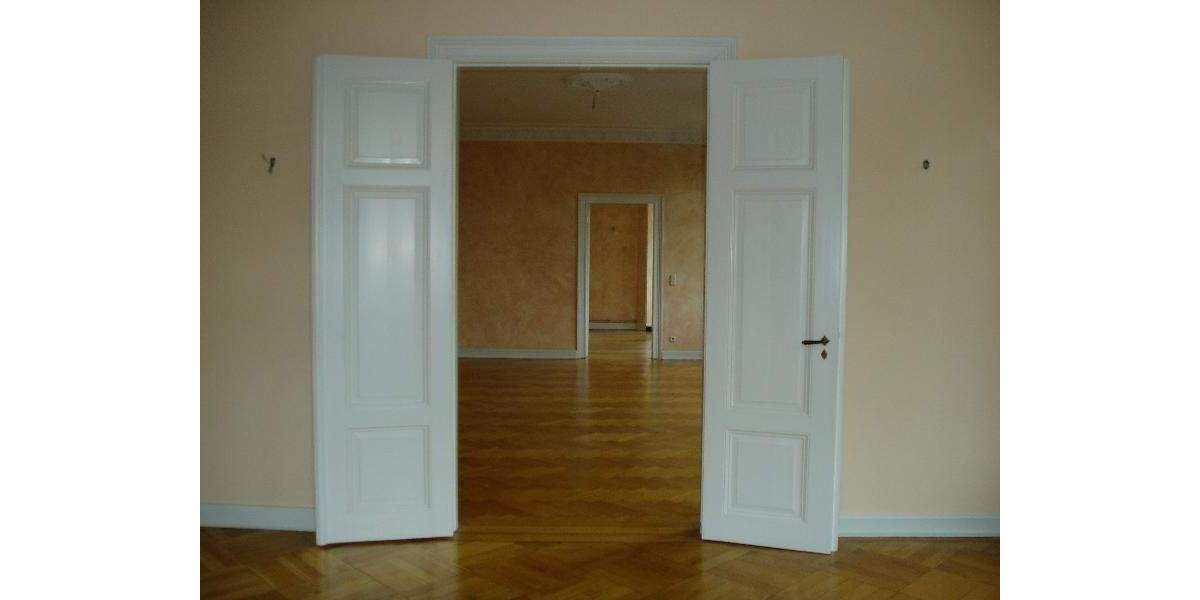 Etagenwohnung Coburg - 6 Zimmer, 170 m&sup2;, 1.290&euro; | Angebot:24556074