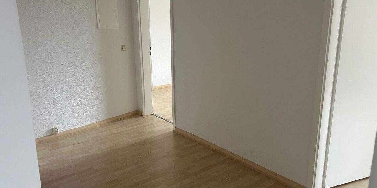 Etagenwohnung Halle (Saale) Innenstadt - 1 Zimmer, 56 m&sup2;, 504&euro; | Angebot:26703024