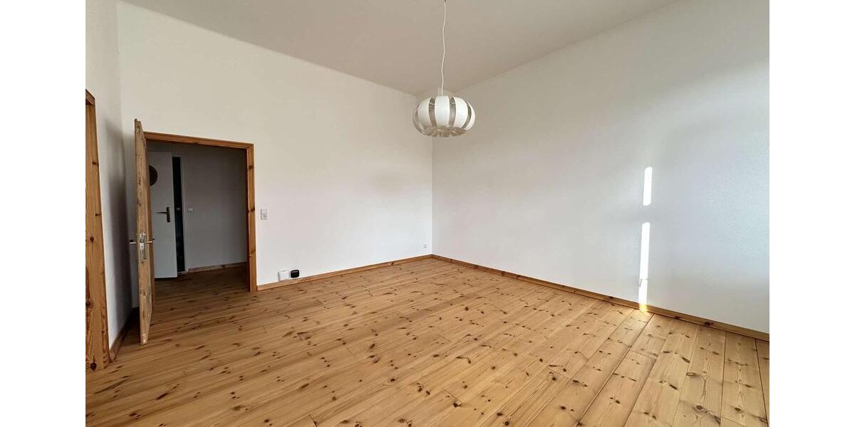 Etagenwohnung Görlitz - 5 Zimmer, 133 m&sup2;, 840&euro; | Angebot:26001749