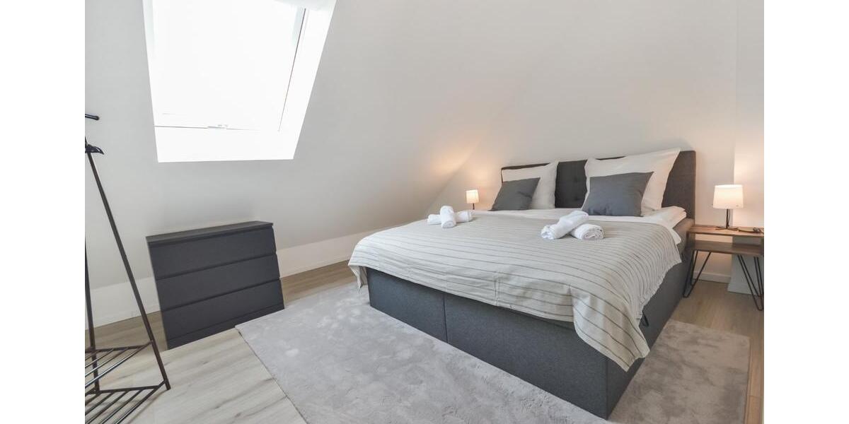 Wohnen auf Zeit Bielefeld Brackwede - 3 Zimmer, 63 m&sup2;, 2.350&euro; | Angebot:25714725