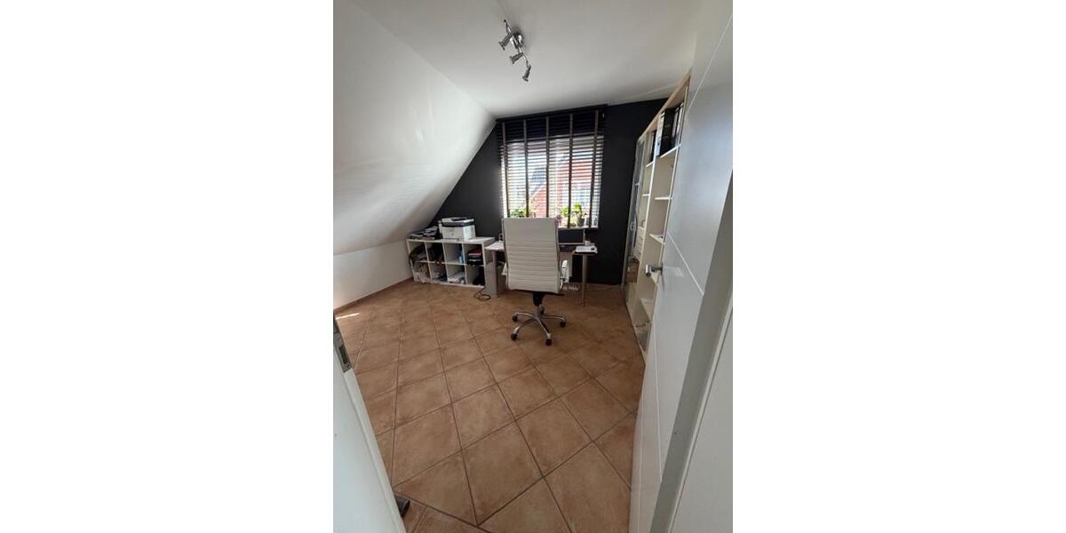 Wohnen auf Zeit Rellingen - 3 Zimmer, 14 m&sup2;, 650&euro; | Angebot:26268451