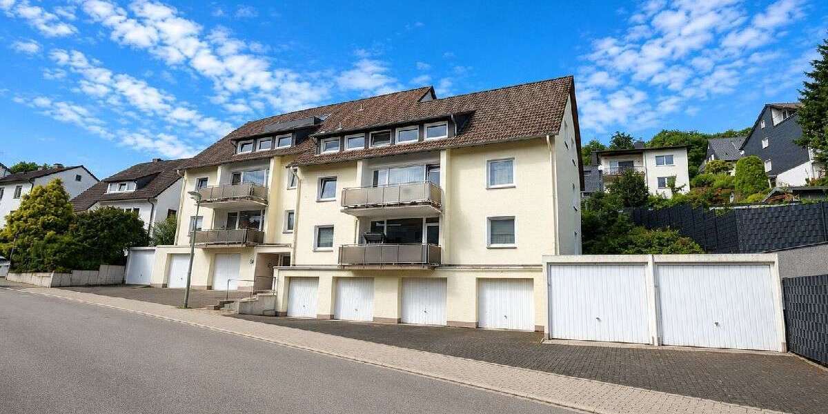 Etagenwohnung Ennepetal - 3 Zimmer, 90 m&sup2;, 900&euro; | Angebot:27255452