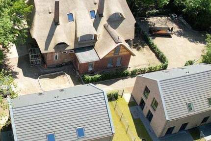 Haus Hamburg Bergstedt - 4 Zimmer, 189 m&sup2;, 2.750&euro; | Angebot:25700459