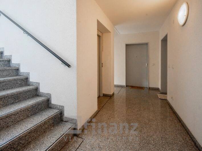 Etagenwohnung Chemnitz Sonnenberg - 2 Zimmer, 66 m&sup2;, 396&euro; | Angebot:26310050