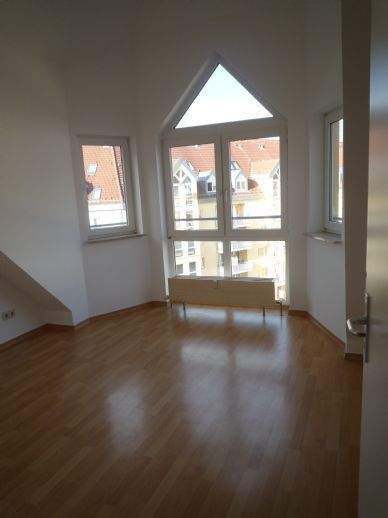 Gemütliches 2- Zi.App. im 5.OG - Pantry - Aufzug-Hausmeister-90763 Fürth