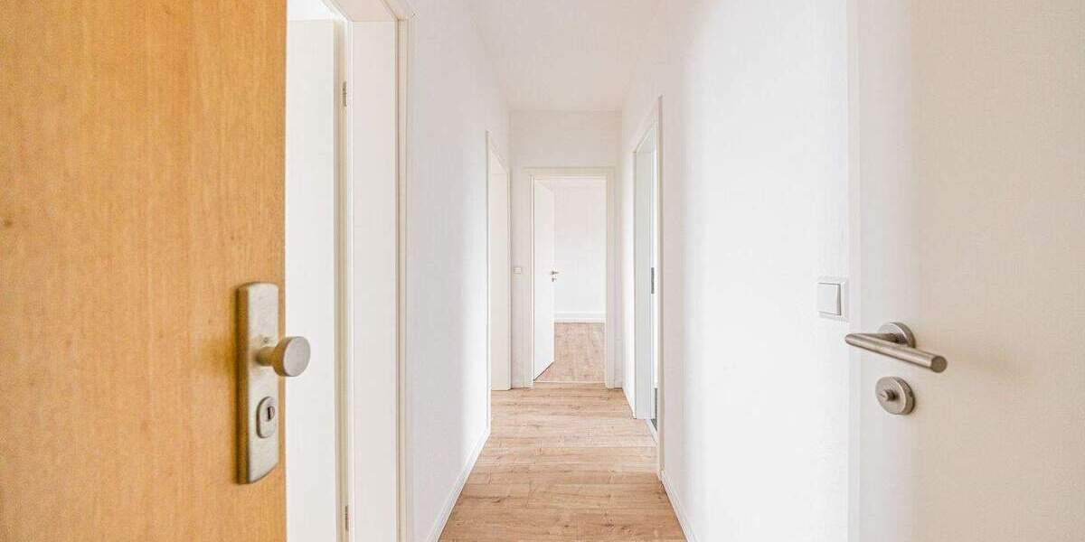 Etagenwohnung Borna Wyhra - 3 Zimmer, 68 m&sup2;, 612&euro; | Angebot:25938881
