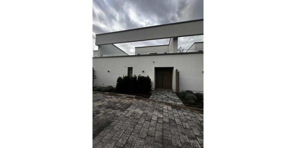 Reihenhaus Plau am See - 4 Zimmer, 120 m&sup2;, 1.500&euro; | Angebot:25046562