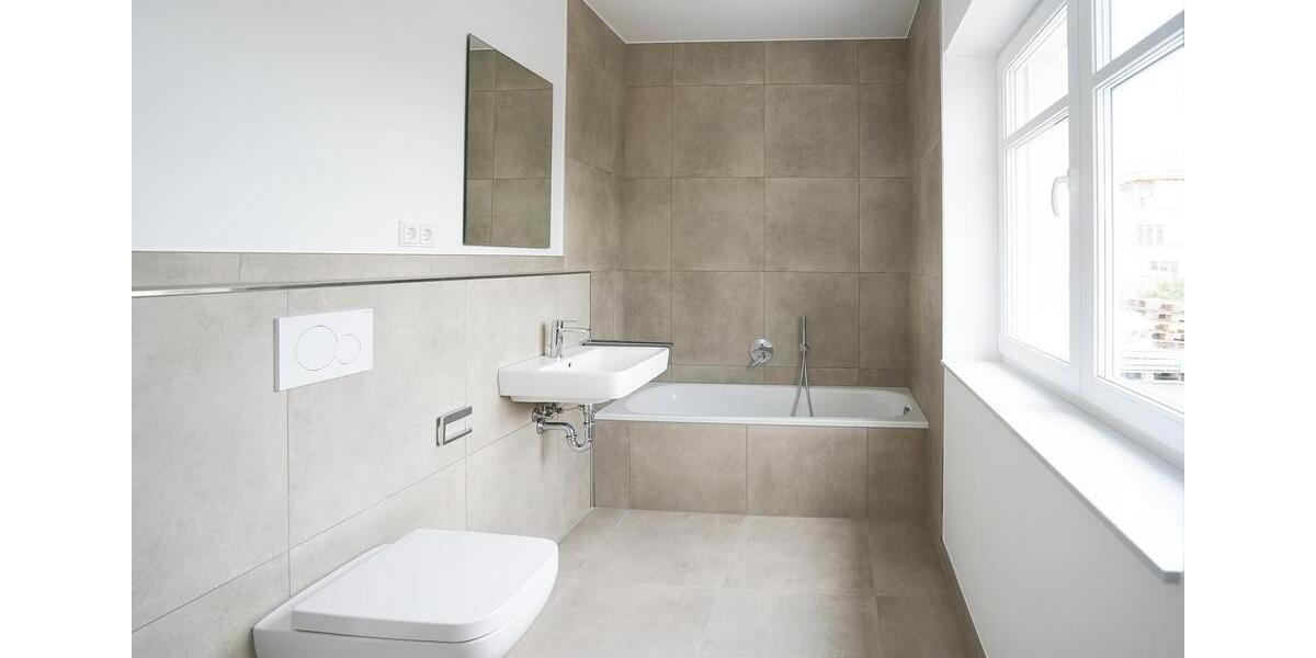 Etagenwohnung Potsdam - 4 Zimmer, 125 m&sup2;, 2.390&euro; | Angebot:26017779