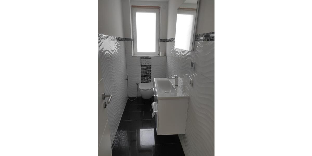 Neubauwohnung im Zweifamilienhaus in Brechtener Heide 4.5 zimmer