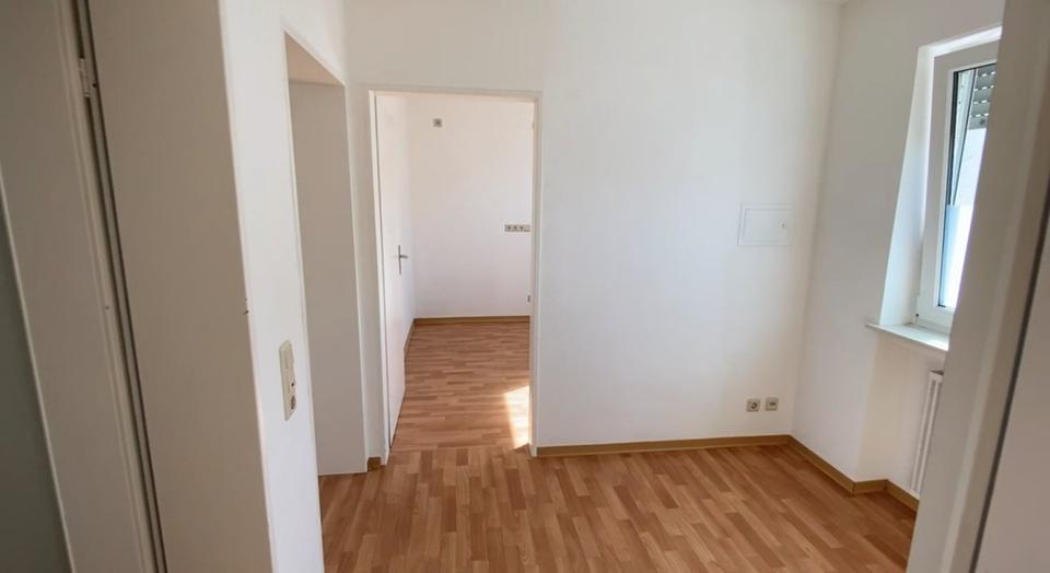 Erdgeschoßwohnung Bad Wildungen - 2 Zimmer, 57 m&sup2;, 480&euro; | Angebot:26640406