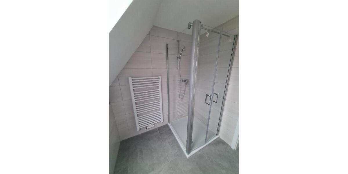 Doppelhaushälfte Ibbenbüren - 5 Zimmer, 135 m&sup2;, 1.290&euro; | Angebot:26045407