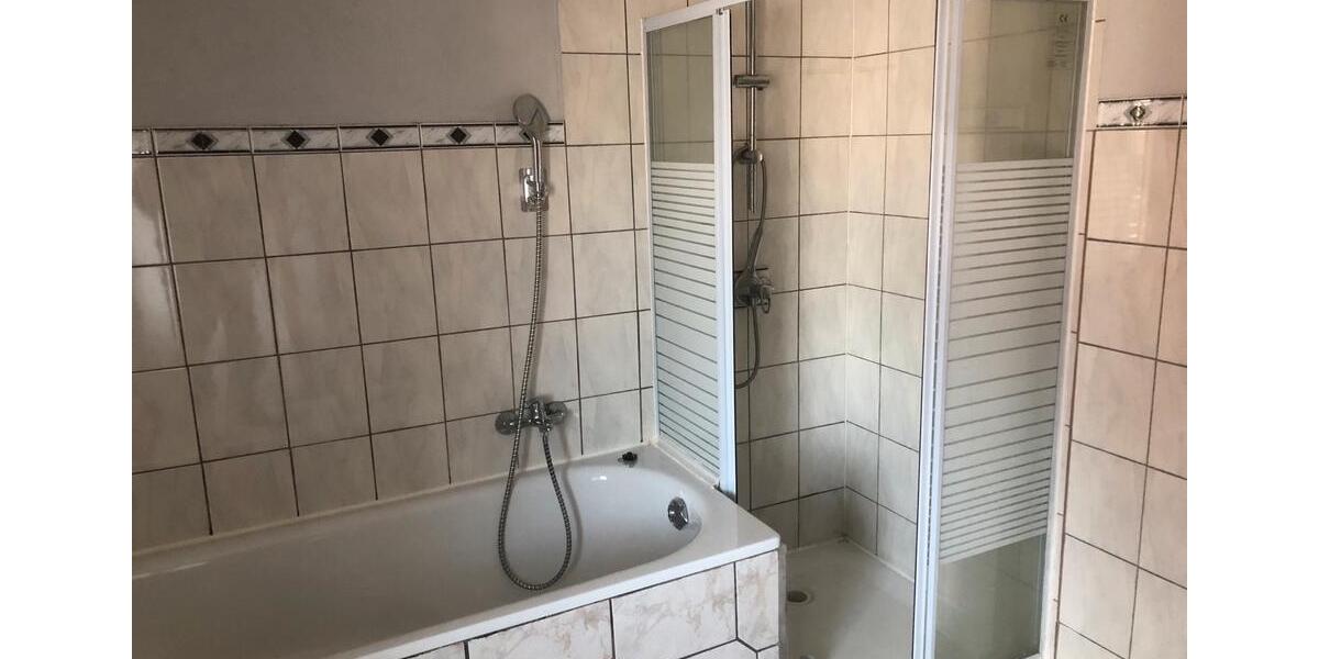 Erdgeschoßwohnung Erxleben - 3.5 Zimmer, 100 m&sup2;, 680&euro; | Angebot:24562257