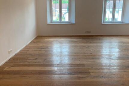 Wohnung Aldersbach - 2 Zimmer, 83 m&sup2;, 650&euro; | Angebot:26528729