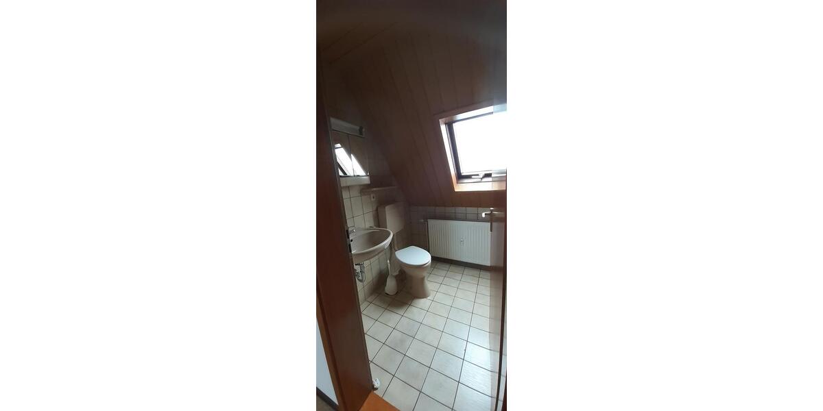 Dachgeschoßwohnung Allersberg Eismannsdorf - 2 Zimmer, 65 m&sup2;, 450&euro; | Angebot:24889009