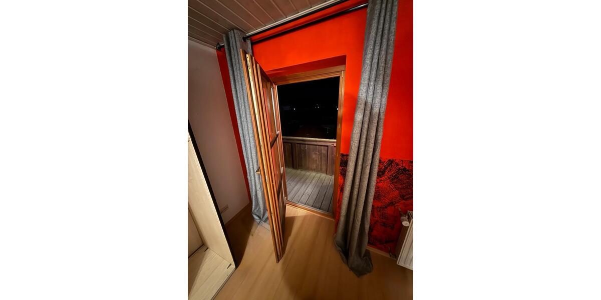 Dachgeschoßwohnung Wernberg-Köblitz Köblitz - 3 Zimmer, 100 m&sup2;, 580&euro; | Angebot:25959699