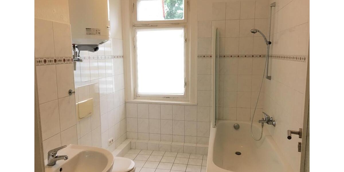 Etagenwohnung Weimar - 2 Zimmer, 66 m&sup2;, 890&euro; | Angebot:26384241
