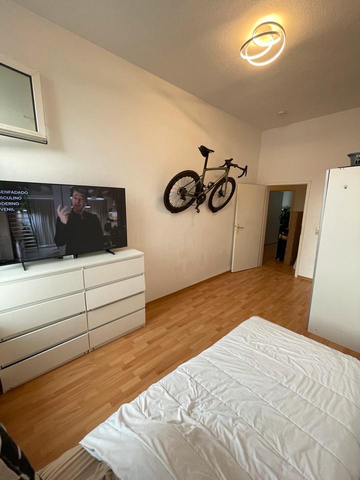 Zimmer ab 01.09. Innenstadt Süd 04107 Altbau Härtelstr.
