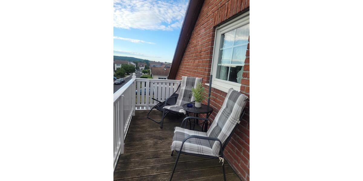 Dachgeschoßwohnung Borken (Hessen) - 2.5 Zimmer, 90 m&sup2;, 650&euro; | Angebot:25988970