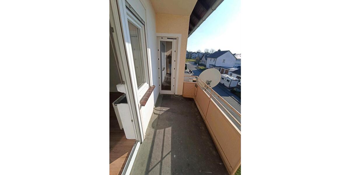 Etagenwohnung Baunatal - 3 Zimmer, 65 m&sup2;, 700&euro; | Angebot:25971713